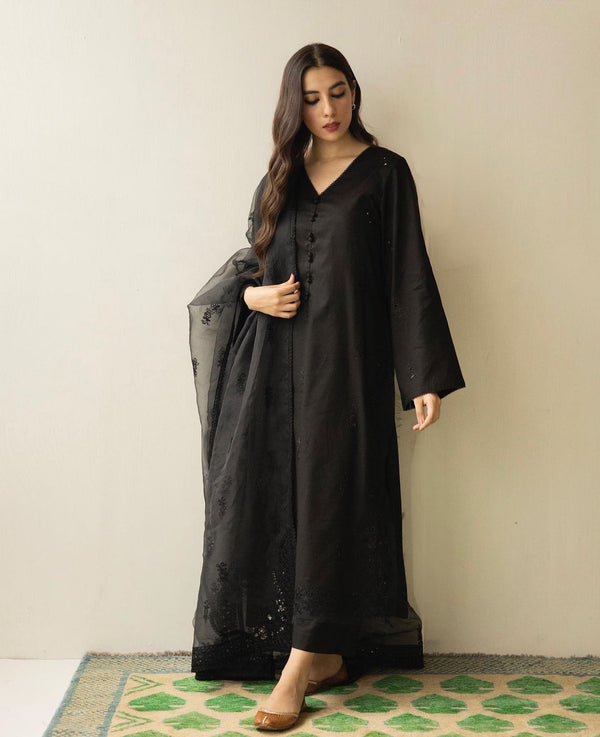 Shab Zehra / Jet Black | Stitched- 3 Piece